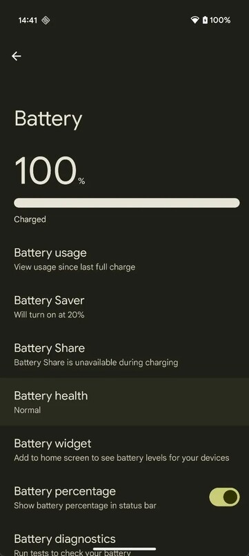 De functie Battery Health toont gebruikers de staat van hun batterij in vergelijking met een nieuwe standaardbatterij. (Afbeeldingsbron: Android Authority)