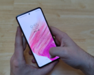 Samsung zit naar verluidt met een enorme voorraad onverkochte smartphones (afbeelding via eigen)