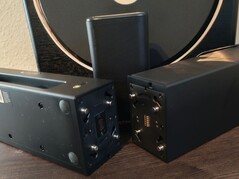 De soundbar bestaat uit drie afzonderlijke delen die niet afzonderlijk kunnen worden gebruikt