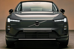 De leveringen van de nieuwe Volvo EX60 zijn in Europa van start gegaan. De elektrische SUV heeft een actieradius van maximaal 810 kilometer.