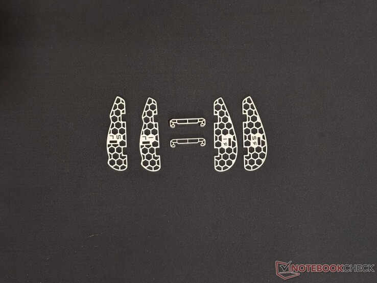 Alle zes afstandsstukken inbegrepen in het pakket.