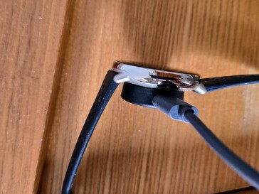 Amazfit Active2: Opladen