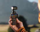 De aankomende DJI Pocket 4 compacte gimbalcamera zal naar verwachting 35% lichter en aanzienlijk kleiner zijn dan de Pocket 3 die hier is afgebeeld. (Afbeeldingsbron: DJI)