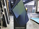 De Galaxy Z Fold7 ziet er dunner uit dan alle vorige Galaxy Z Fold-modellen. (Afbeeldingsbron: Alchimist Leaks)