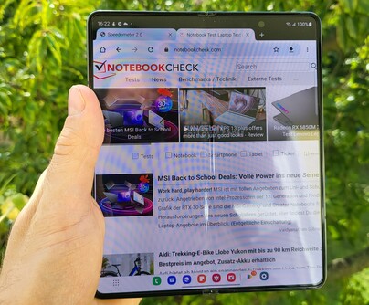Samsung Galaxy Z Fold4 smartphone review