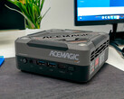 Acemagic AM18 beoordeling: Gaming mini-PC in opvallende cyberpunk-look met AMD Ryzen 7 7840HS en 32 GB RAM