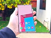 Het laten vallen van een Samsung Galaxy S24 Ultra met Gorilla Glass Armor resulteert nog steeds in schade aan het scherm. (Foto: PBKReviews)