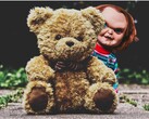 FoloToy's teddybeer "Kumma" is ook bekend als "ChuckyGPT" op Reddit. (Afbeeldingsbron: Erik Mclean/Pexels / Alexas_Fotos/Pixabay)