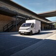 De nieuwe Ford Transit City: Deze gloednieuwe elektrische bestelwagen is ontworpen voor koeriersdiensten, handelaars en dienstverleners.