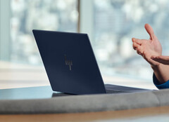 HP vraagt $1.699,99 voor de EliteBook Ultra G1q, ondanks de overweldigende overeenkomsten met de veel goedkopere OmniBook X. (Afbeelding bron: HP)