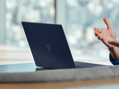 HP vraagt $1.699,99 voor de EliteBook Ultra G1q, ondanks de overweldigende overeenkomsten met de veel goedkopere OmniBook X. (Afbeelding bron: HP)