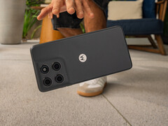 De Moto G37 Power is IP64 en MIL-STD-810H gecertificeerd.