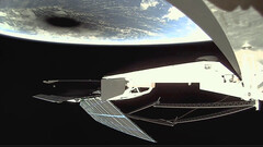 SpaceX-satelliet vangt een glimp op van de zonsverduistering (afbeelding: Starlink/X)