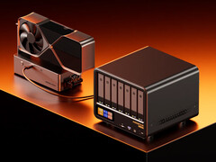 De Aoostar WTR Max is nu verkrijgbaar met de Intel Core i5 1235U. Afgebeeld: de NAS met een eGPU.