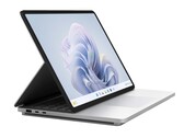 De Surface Laptop Studio 2 past het ontwerp van zijn voorganger aan. (Afbeelding bron: @rquandt &amp; WinFuture)