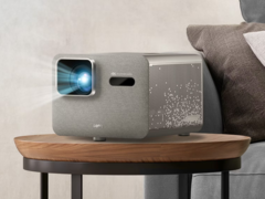De BenQ TK705i en TK705STi projectoren (op de foto) zijn aangekomen in Europa. (Afbeeldingsbron: BenQ)