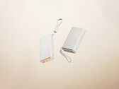 De twee nieuwe powerbanks hebben een nominale capaciteit van 15.000 mAh en 20.000 mAh. Afgebeeld: de twee nieuwe modellen.