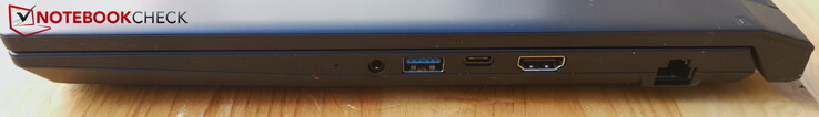 Rechts: headset, USB-A 3.0, USB-C 3.0 met DP, HDMI 2.1, LAN