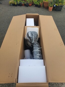 Zeer goed verpakt, maar veel plastic afval