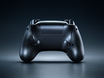 De achterkant van de Razer Wolverine V3 Bluetooth-controller wordt getoond (Afbeelding bron: Razer PR)