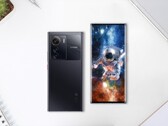 De Axon 50 Ultra is een minder premium alternatief voor de Nubia Z50 Ultra. (Beeldbron: ZTE)