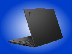 De ThinkPad E14 Gen 8 met Intel Wildcat-processors is slechts iets goedkoper dan alternatieven op basis van AMD Zen 5.
