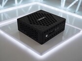 De Zotac Zbox CI360 nano mini PC is nu uitgerust met quad-core Intel Twin Lake-chip. (Afbeeldingsbron: Zotac, bewerkt)