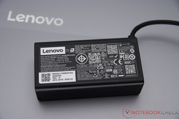 Voeding (20 V; 3,25 A)