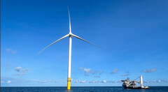 Alle funderingen en 45 van de 65 turbines waren al geïnstalleerd. (Afbeeldingsbron: Ørsted)