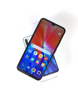 Het testen van de Xiaomi Redmi Note 8 2021