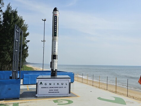 De Agnibaan raket op het lanceerplatform (Afbeelding Bron: Agnikul)