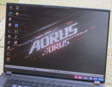 De Aorus 16 X buiten.