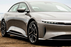 Lucid Air: De nieuwe software-update Air UX 3.0 legt de uiterst korte hardwarelevenscycli van moderne luxe-EV's bloot