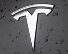 De Autopilot-functie van Tesla staat nog steeds onder scherp toezicht.