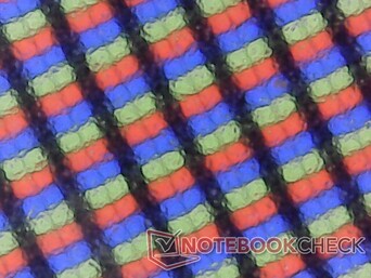 In tegenstelling tot de meeste andere Gram-laptops wordt de Gram Book 15 geleverd met een mat paneel in plaats van een glanzend paneel