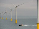 Een boot bij het offshore windmolenpark Rampion (bron: Rampion)