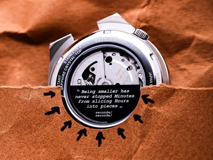 De achterkant van de tentoonstellingsbehuizing