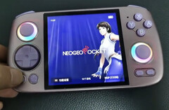 Anbernic heeft al eerder een gaming handheld met een 1:1 aspect ratio scherm uitgebracht. (Afbeeldingsbron: Anbernic via Retro Handhelds)