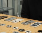 Nothing Phone (3a) prototypes getoond door het bedrijf. (Afbeeldingsbron: Eyal-M op Reddit)