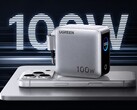De nieuwe Ugreen Nexode Pro 100W beschikt over vier poorten en een slim display