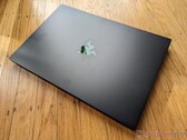 Mobiele GeForce RTX 4080 debuut: Razer Blade 16 Early 2023 laptop review