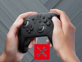 Gamer beweegt linker thumbstick op Switch 2 Pro Controller