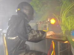 Instagramgebruiker ryc._1216 heeft een gamingopstelling gebouwd die geweerschoten, regen en wind simuleert. (Afbeeldingsbron: ryc._1216 via Instagram)