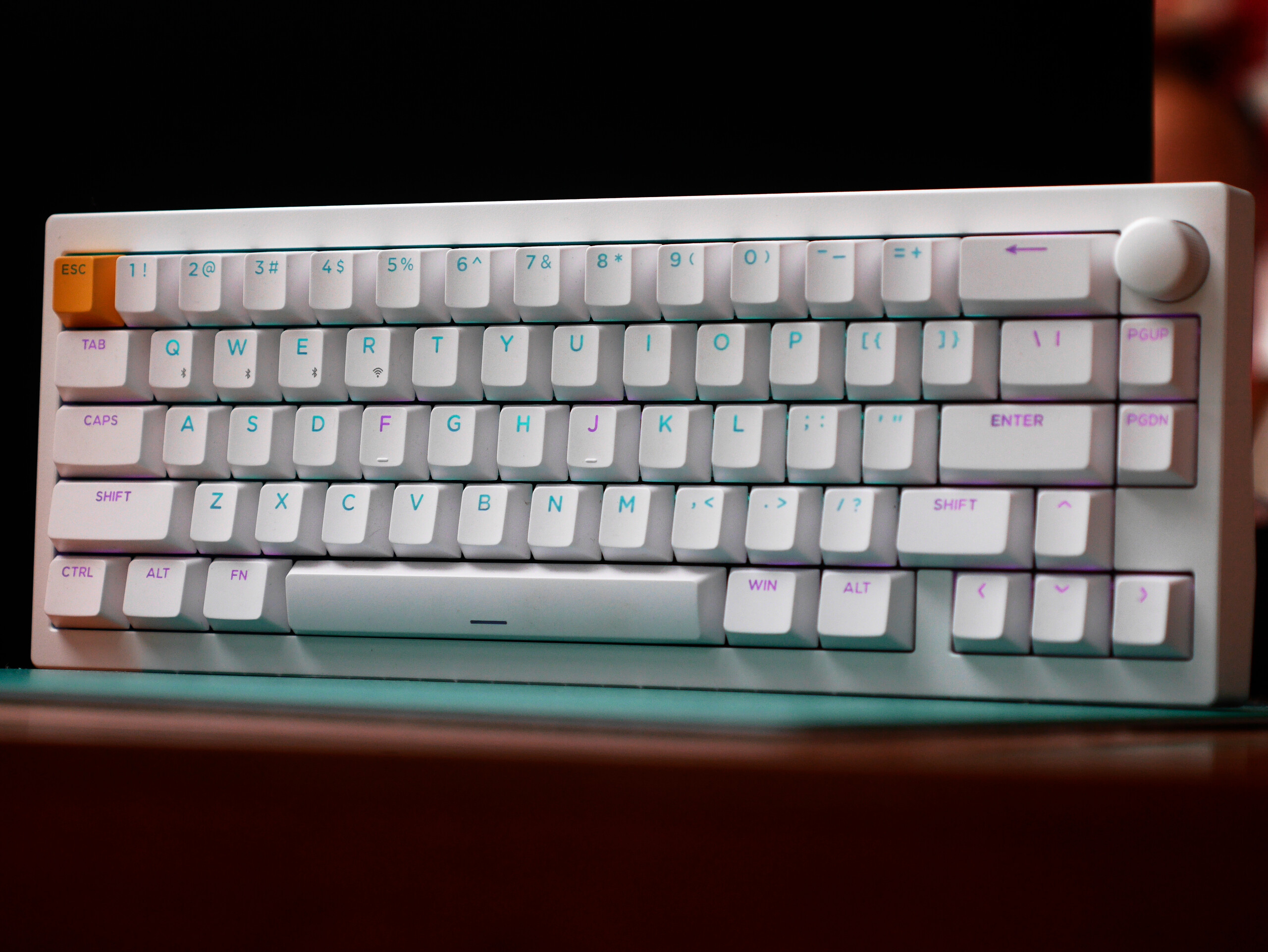 Lemokey P2 HE draadloos gaming toetsenbord teaser recensie