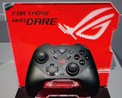 De ROG Raikiri II Xbox draadloze controller tentoongesteld op Gamescom. (Afbeeldingsbron: Asus ROG)