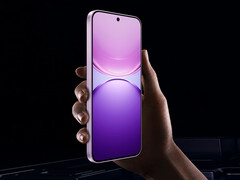 De Y600K Turbo is identiek aan de Y600 Turbo. Afgebeeld: een bewerkte promotiefoto die de voorkant van de telefoon laat zien.