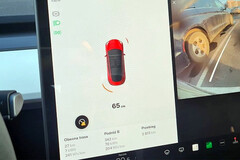 Nieuwe proefrit Model 3 met actieve Vision-only parking (afbeelding: NotTeslaApp)