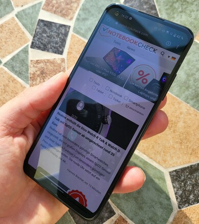 Asus Zenfone 9 smartphone review