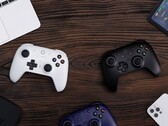 De 8BitDo Ultimate 2 draadloze controller maakt verbinding met ondersteunde apparaten via bedrade USB, Bluetooth of 2,4GHz draadloos. (Afbeeldingsbron: 8BitDo)