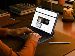 De Xiaomi Pad 8 Pro heeft 32 MP frontcamera's en 50 MP primaire camera's.